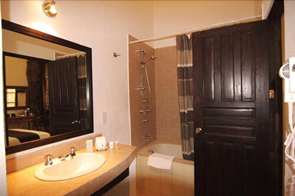 Hotel Villa Del Villar Querétaro Kültér fotó