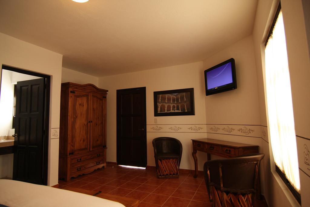 Hotel Villa Del Villar Querétaro Kültér fotó